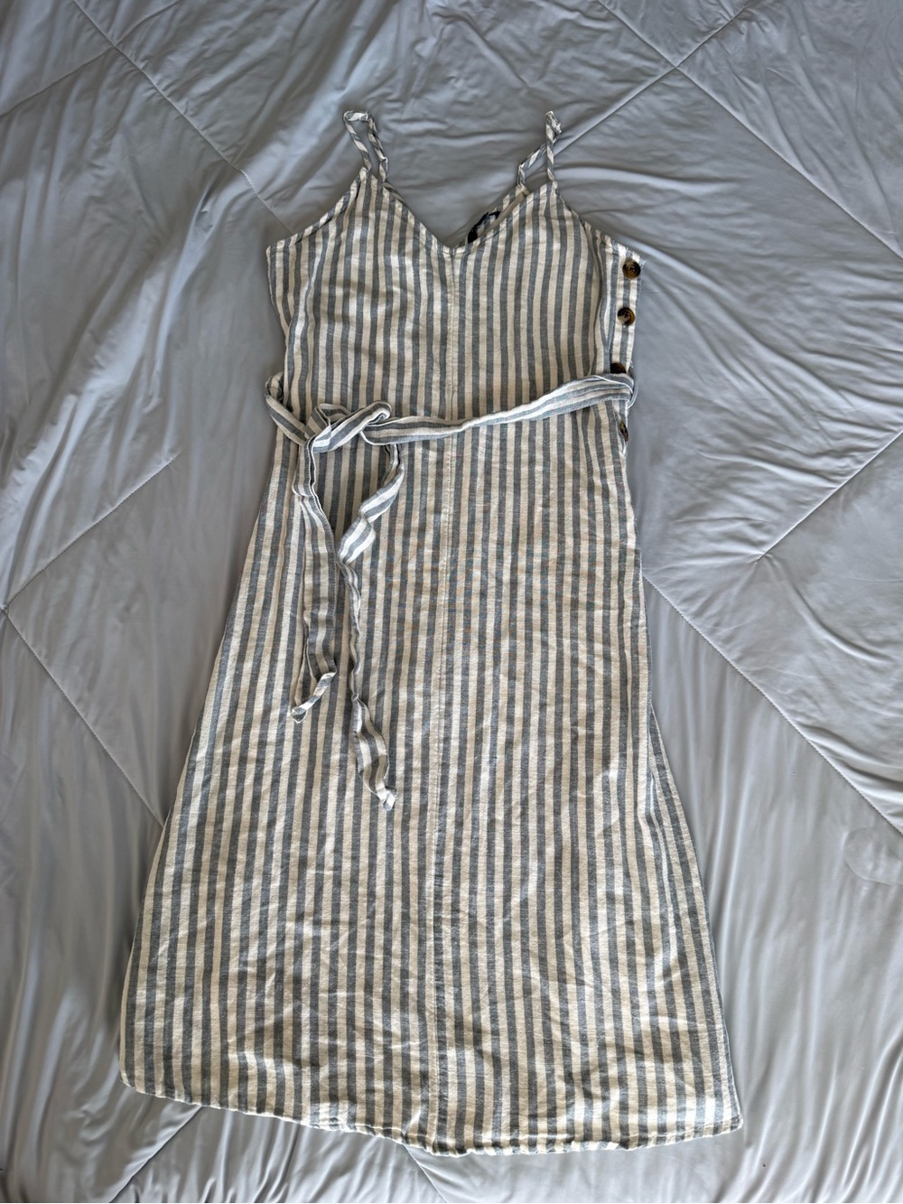 American Eagle Outfitters Blue Gray and Cream Striped Sleeveless Midi Dress